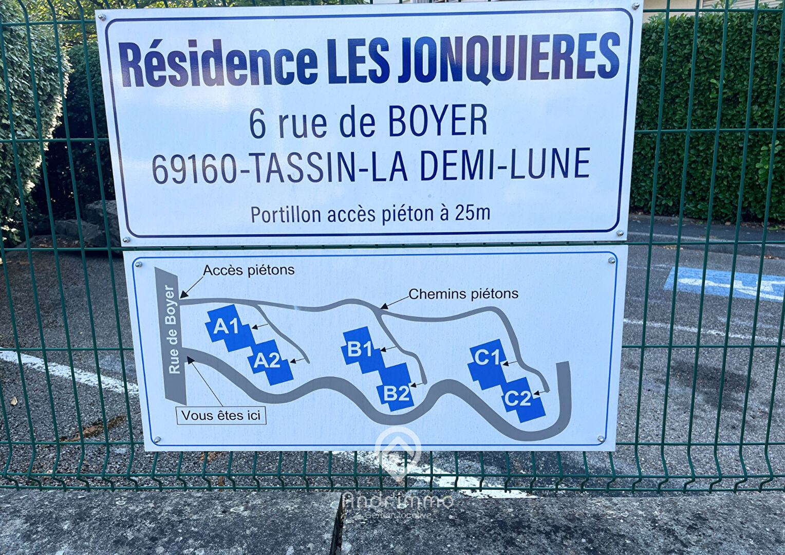 TASSIN-LA-DEMI-LUNE  T3 meublé refait à neuf de 54m²  avec balcon, cave et stationnement