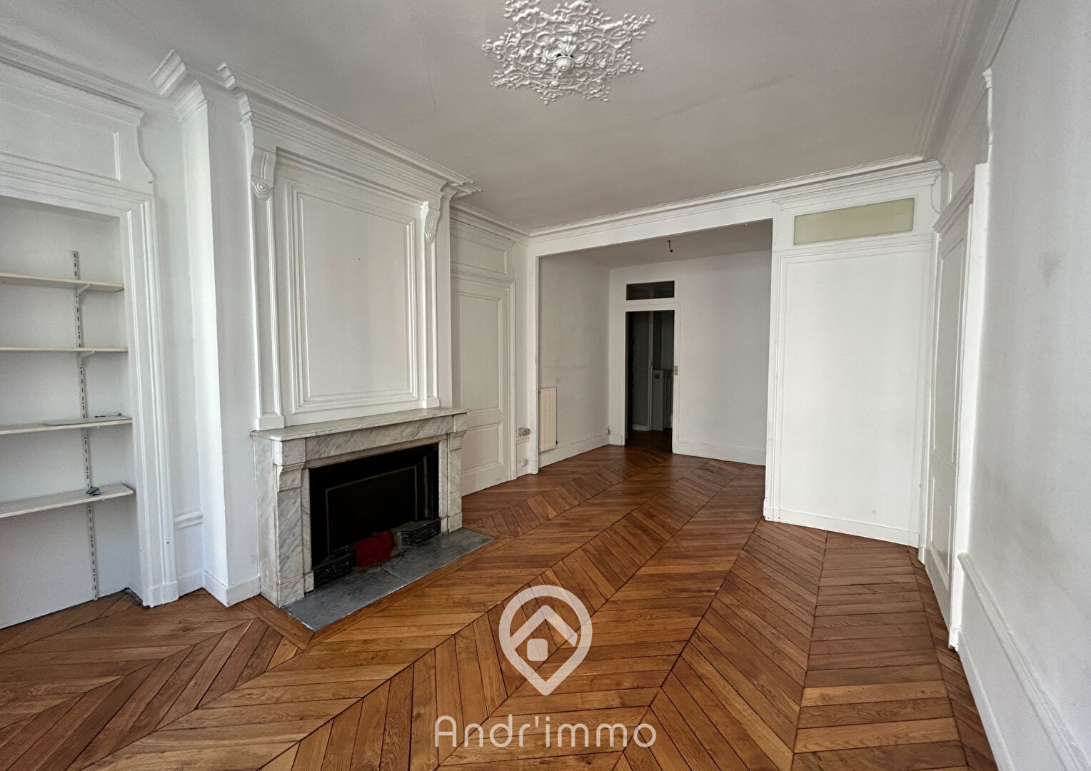 43COMTE- Appartement 4 pièces de 91m²  – LYON 02