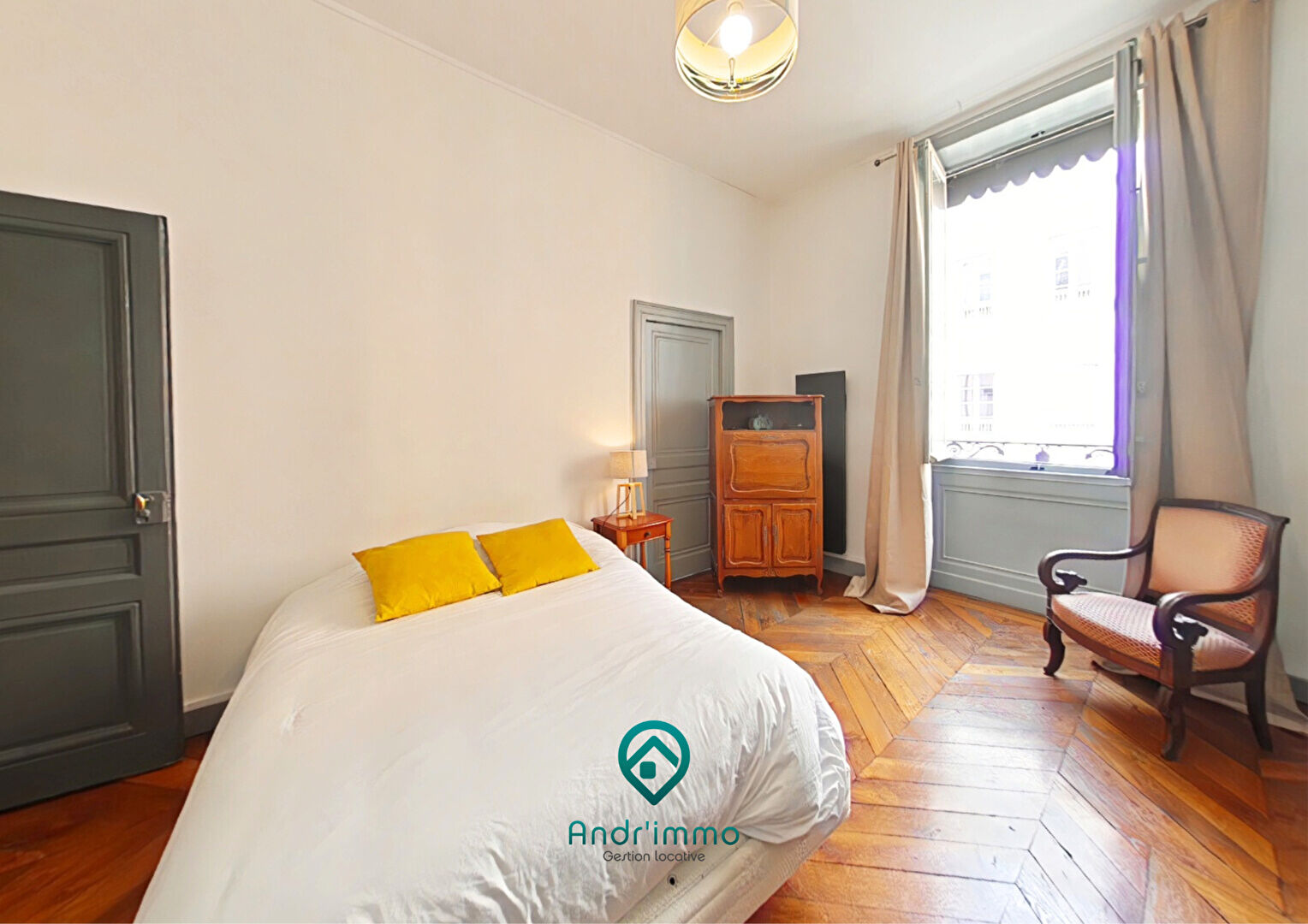 INFINITE – T2 bis meublé – 84.54 m2 – Lyon 69002