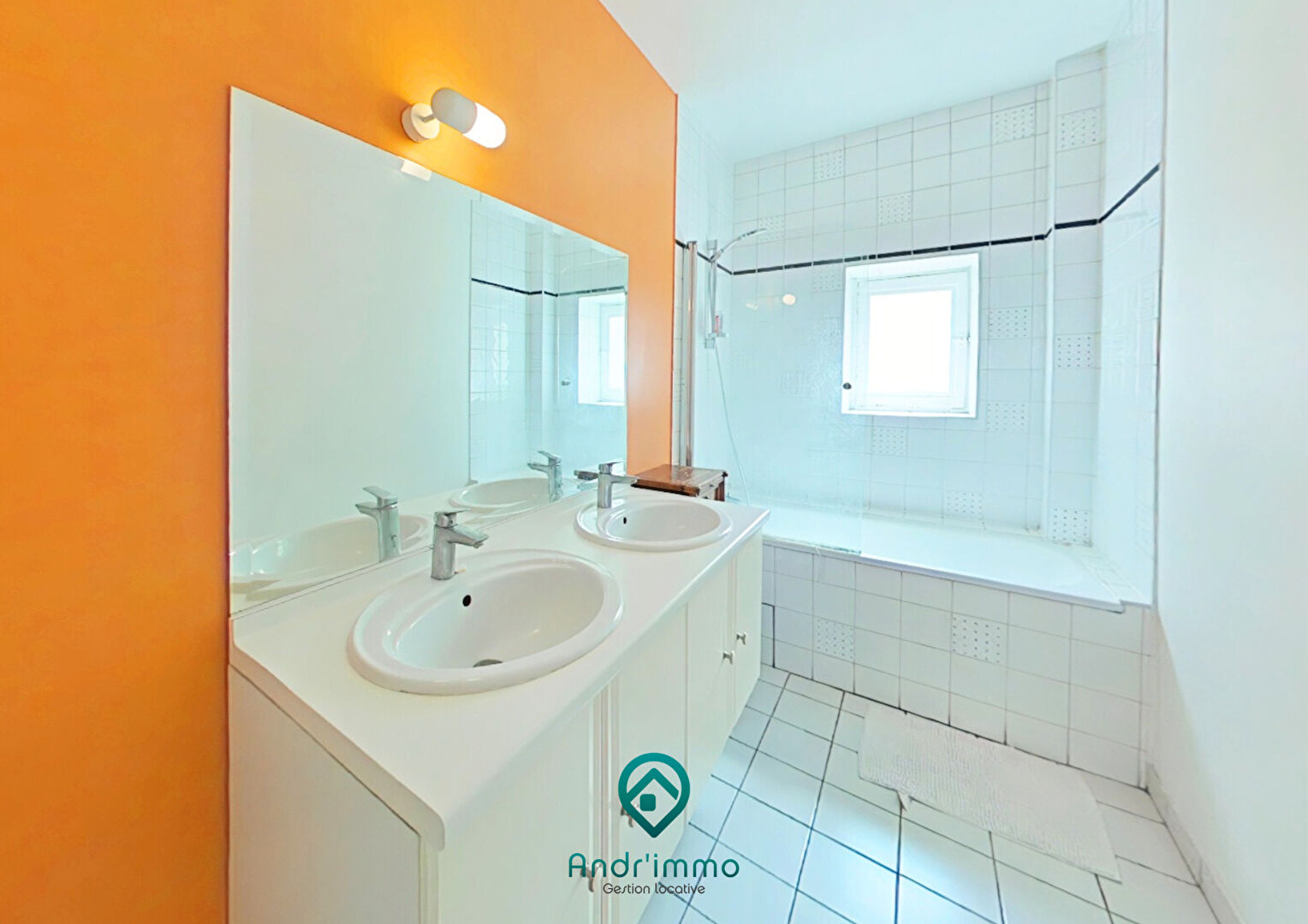 INFINITE – T2 bis meublé – 84.54 m2 – Lyon 69002