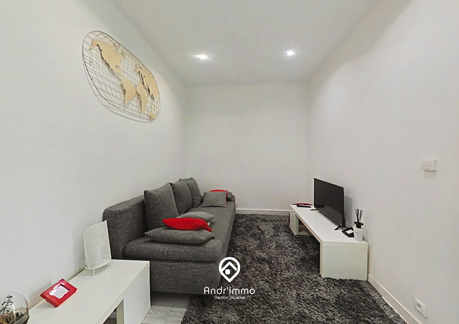 VERLAINE – T3 meublé 52m² avec balcon – VILLEURBANNE Gratte-Ciel