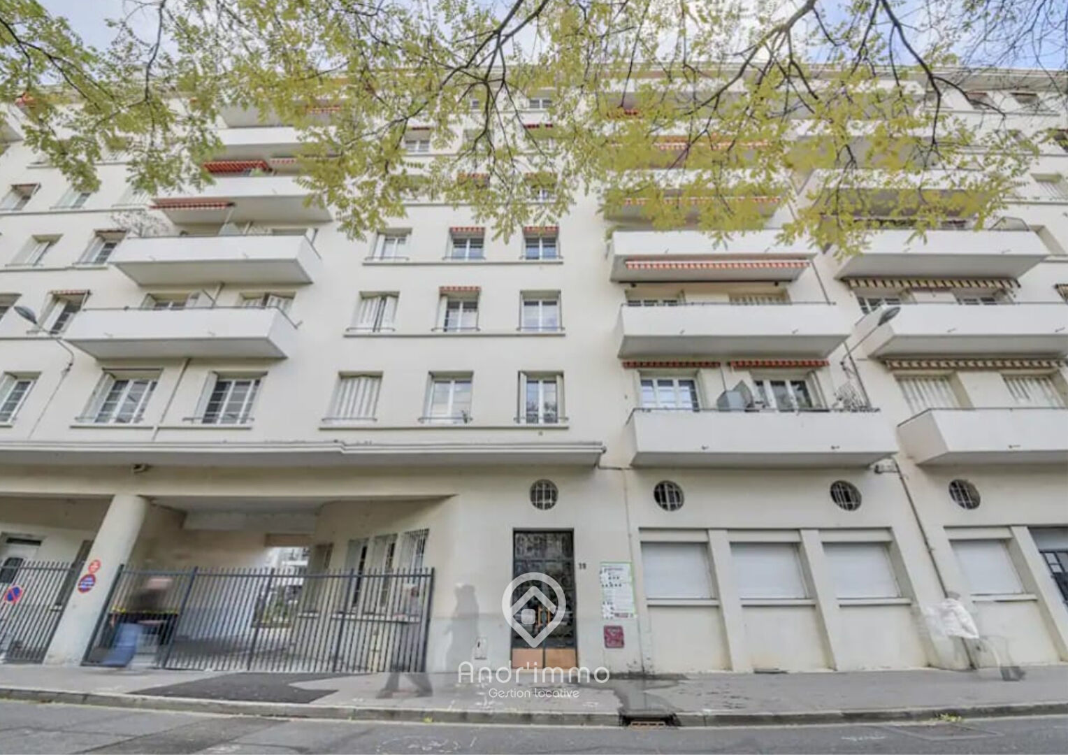 VERLAINE – T3 meublé 52m² avec balcon – VILLEURBANNE Gratte-Ciel