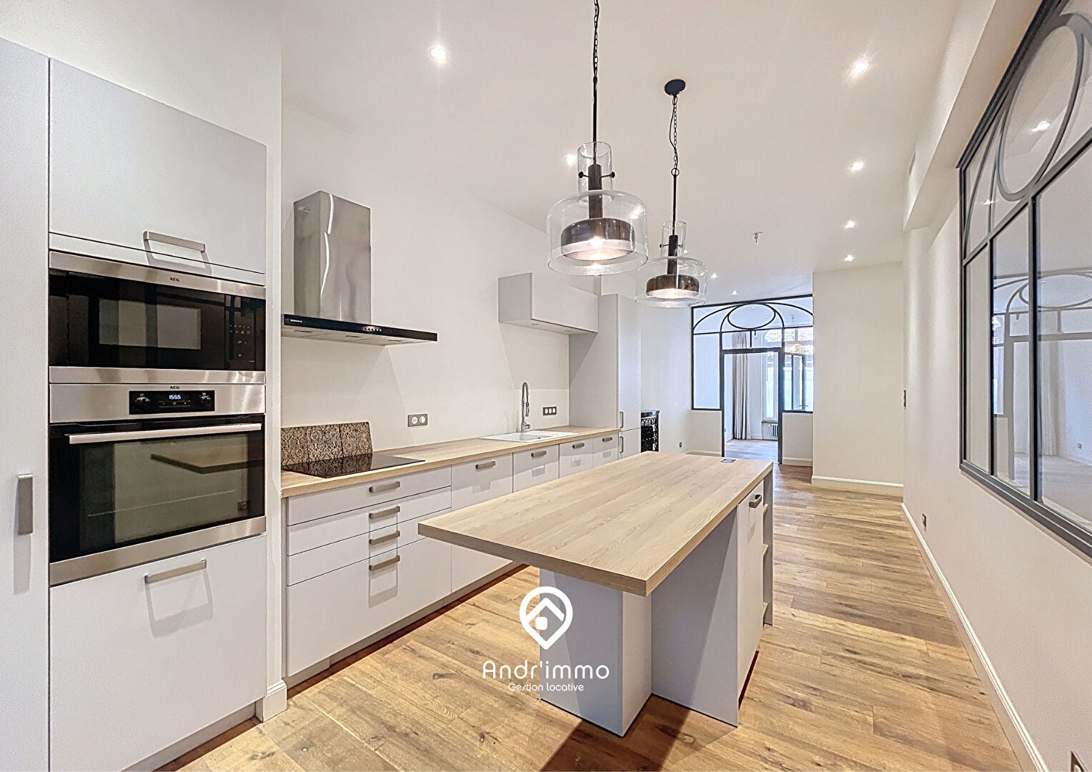 GIOVANNI – Appartement T4 bis 108m² – 69001 CROIX-ROUSSE
