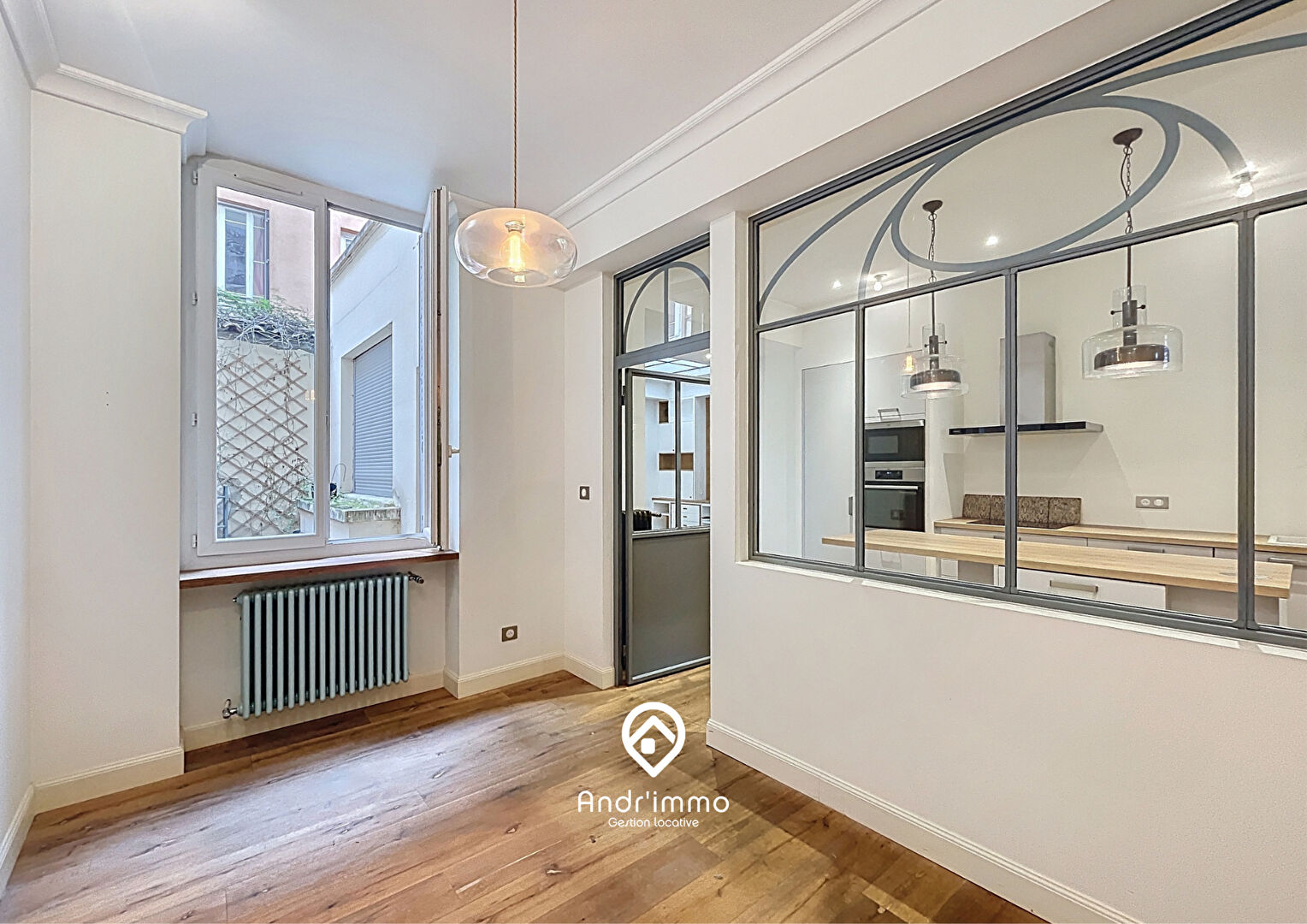 GIOVANNI – Appartement T4 bis 108m² – 69001 CROIX-ROUSSE