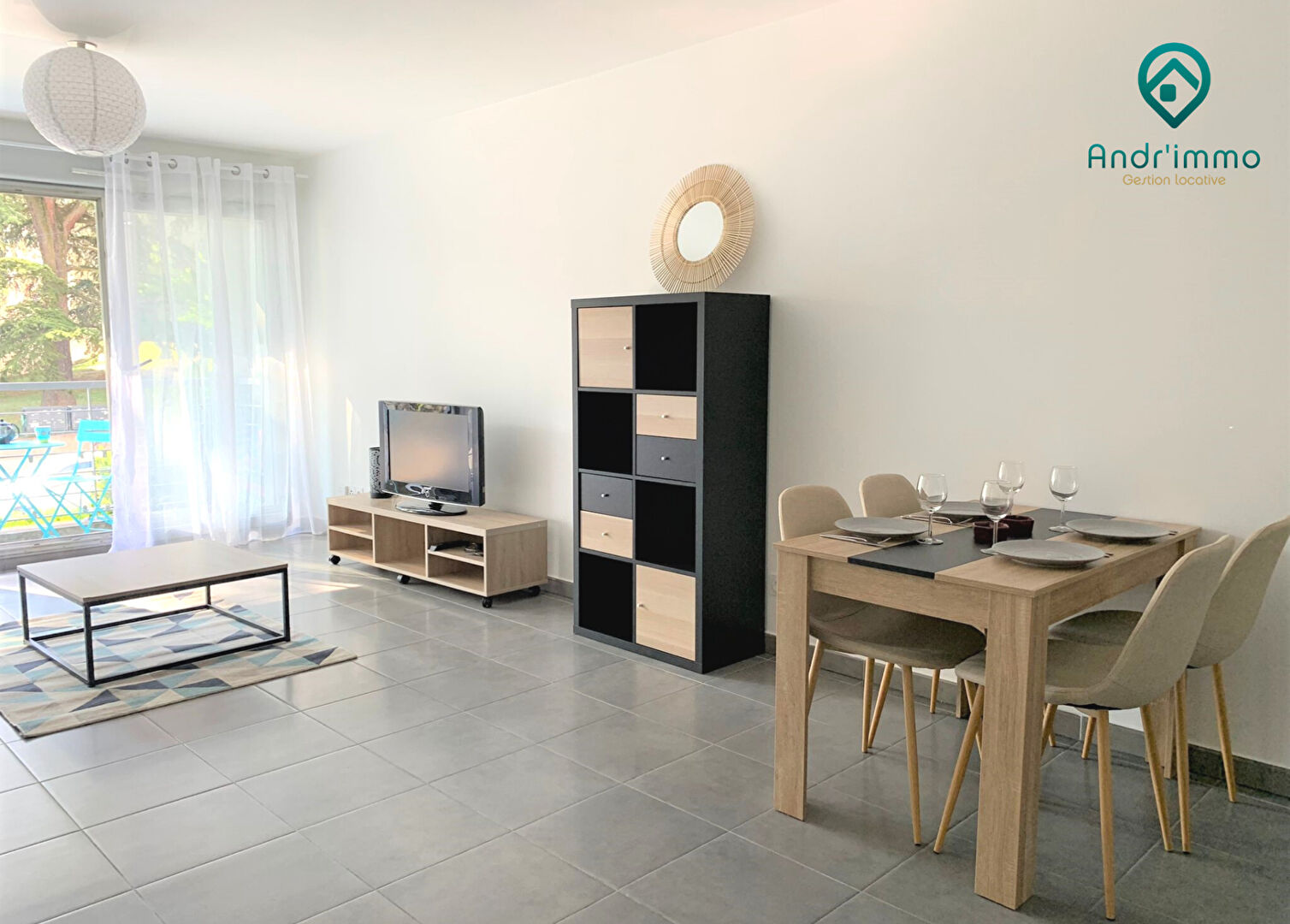 CARRÉ VICTOR – Appartement meublé 3 pièces avec loggia et garage – TASSIN HORLOGE