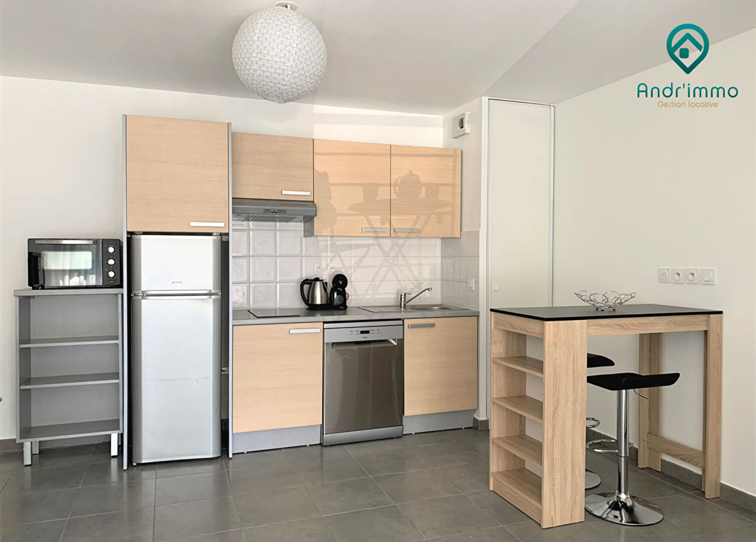 CARRÉ VICTOR – Appartement meublé 3 pièces avec loggia et garage – TASSIN HORLOGE
