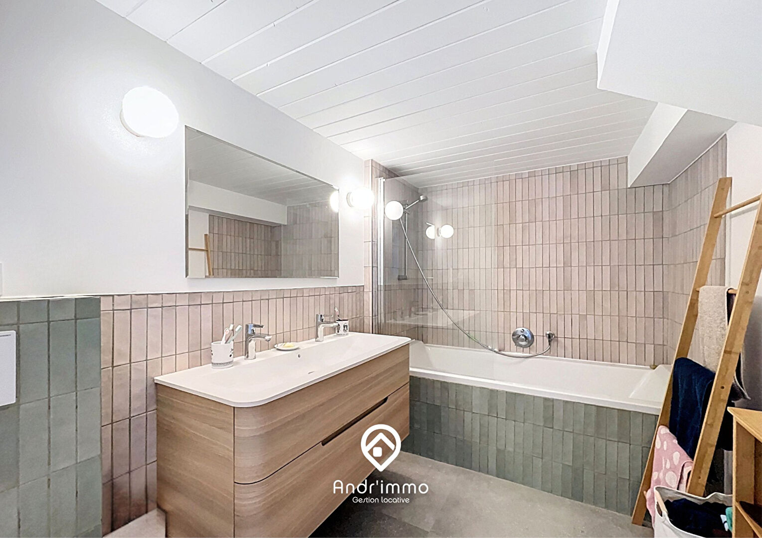 ELEVIA – Duplex meublé de 150m² – LYON 02 CARNOT