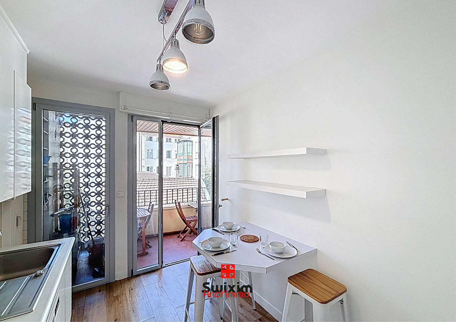AINAY PLESSIER – Appartement  3 pièces 69 m² avec balcon  – LYON 02 CARNOT