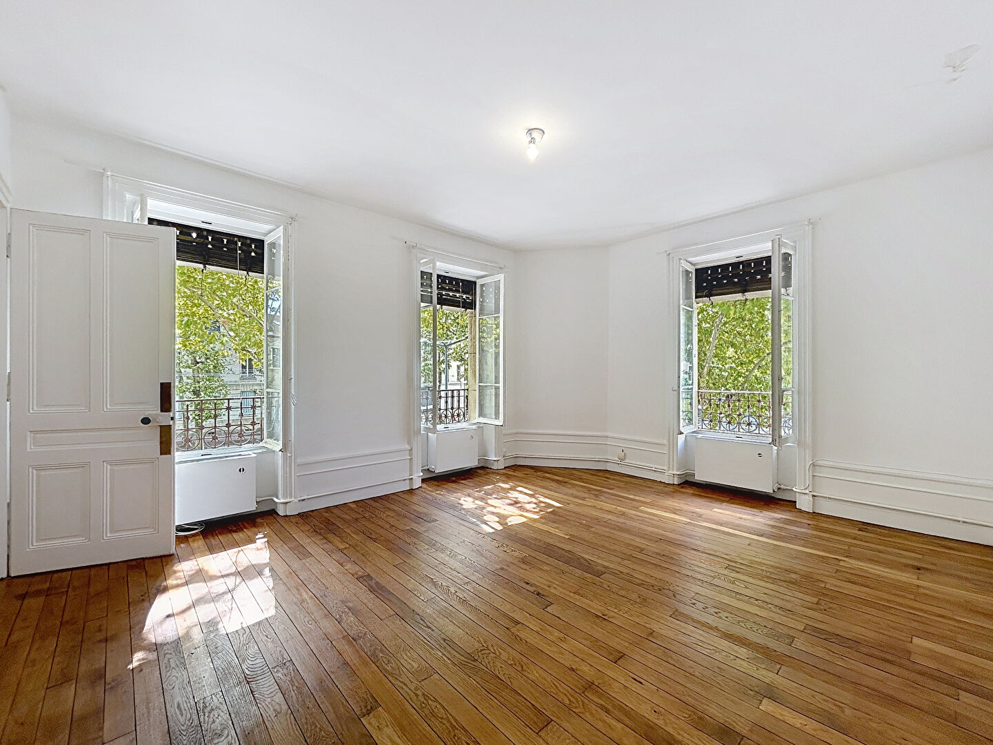 CLOS JOUVE – T3 de 76m² LYON 04 CHARTREUX