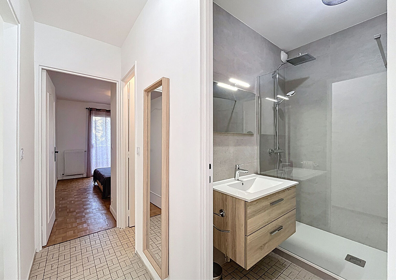 TOLSTOI 163 – T3 meublé de 94m² avec balcons, cave et garage – VILLEURBANNE-GRAND CLEMENT