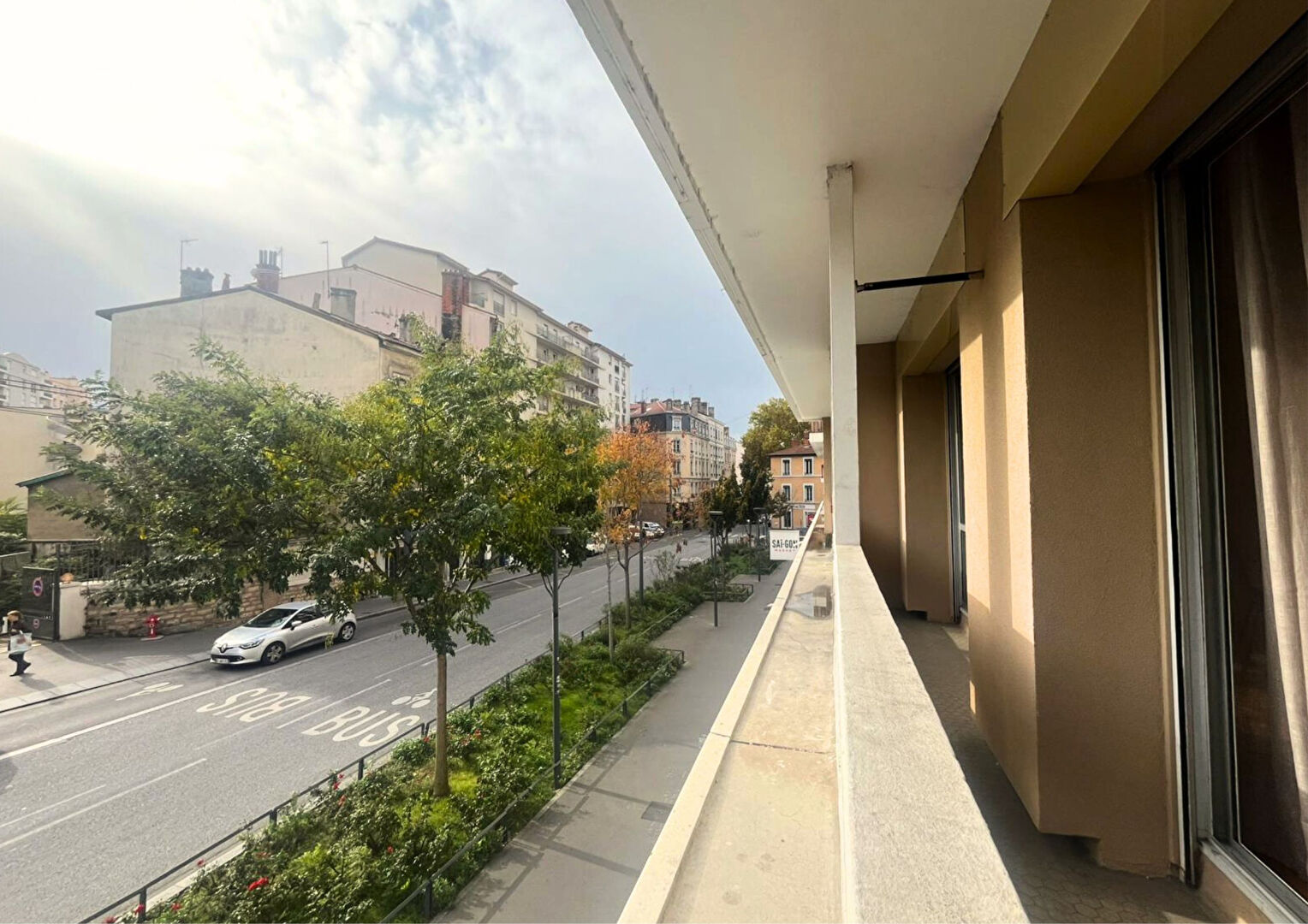 TOLSTOI 163 – T3 meublé de 94m² avec balcons, cave et garage – VILLEURBANNE-GRAND CLEMENT