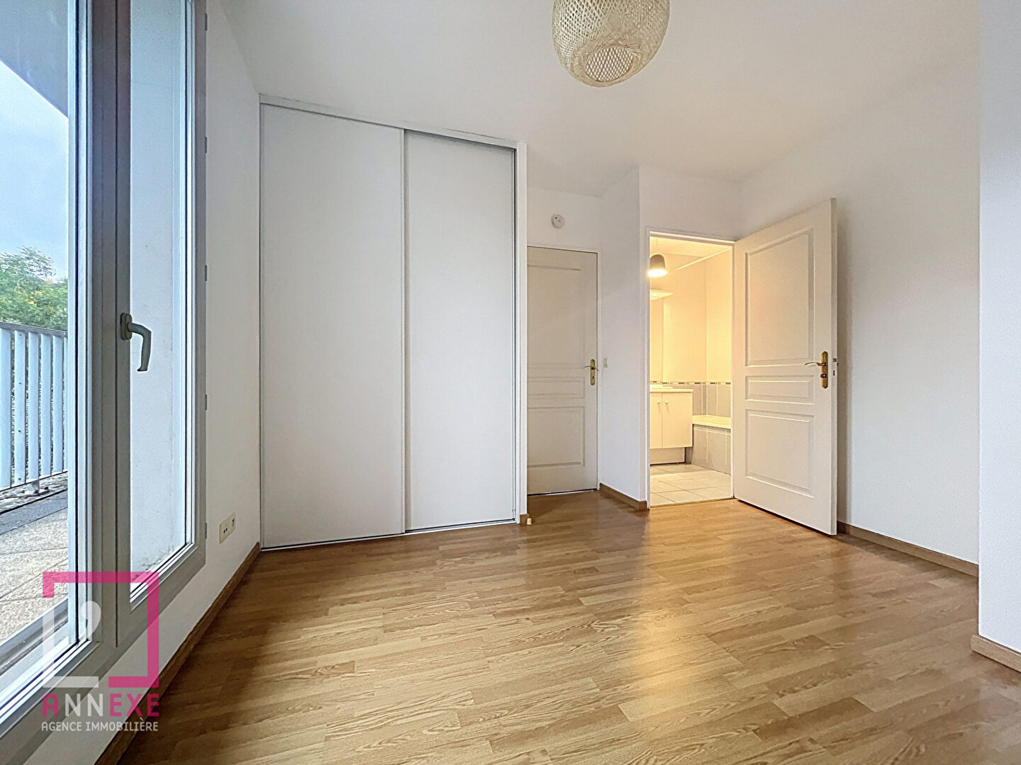 BLOOM – T2 de 42 m² avec balcon, cave et garage double