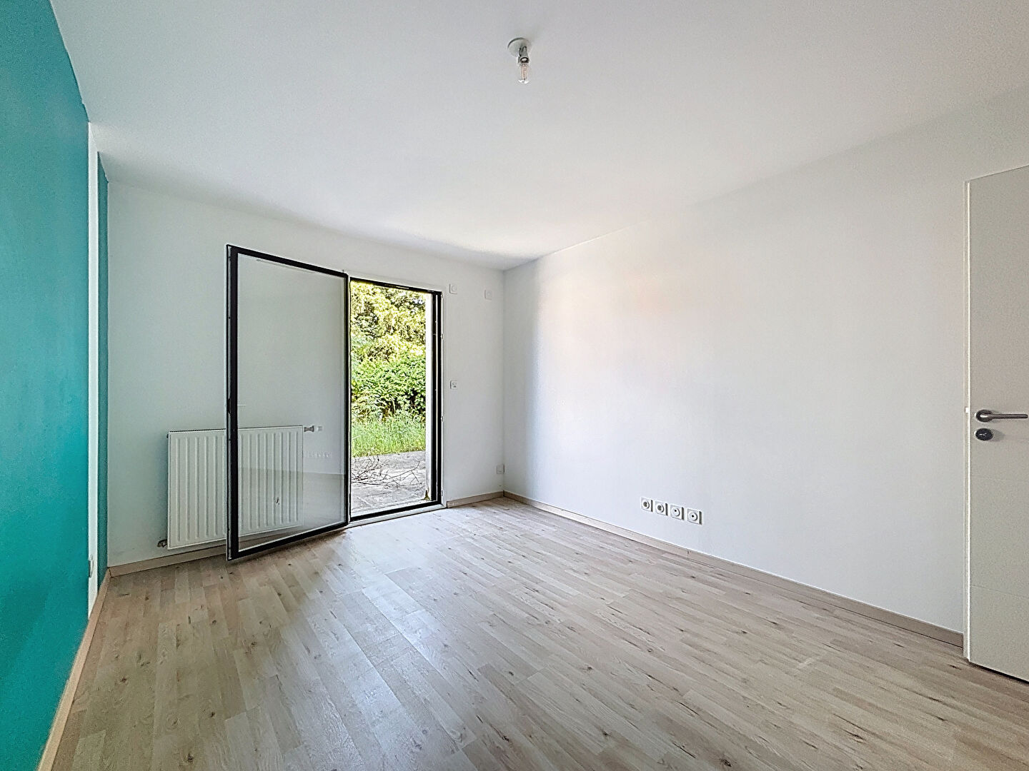 SEQUOIAS – T2 de 47,33m²  avec Terrasse et Garage en sous-sol- OULLINS PIERRE-BENITE