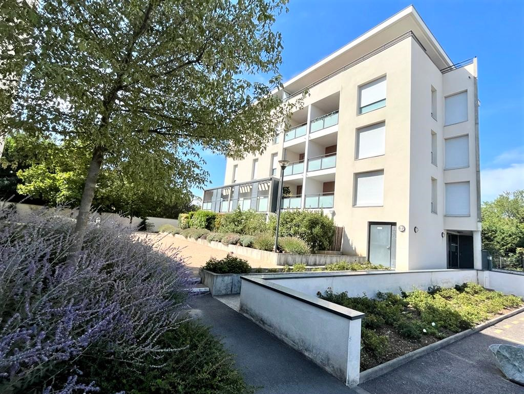 VILLA ODEON B42 –  T2 de 43.84 m2 PIERRE BENITE