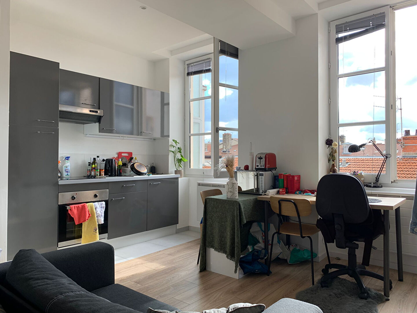 Studio meublé de 25m² – LYON 02 AMPERE V.HUGO