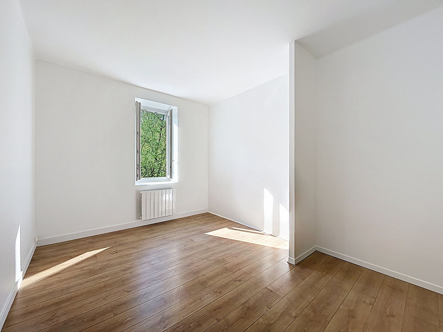 LAFAYETTE 125 – T3 bis de 70.14m² avec grand jardin, stationnement et cave – VIENNE