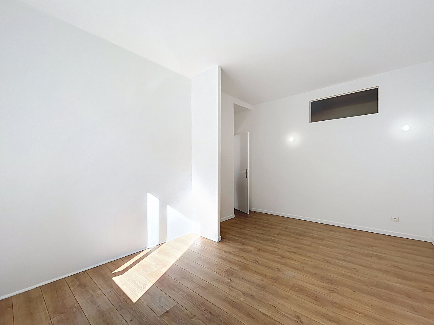 LAFAYETTE 125 – T3 bis de 70.14m² avec grand jardin, stationnement et cave – VIENNE