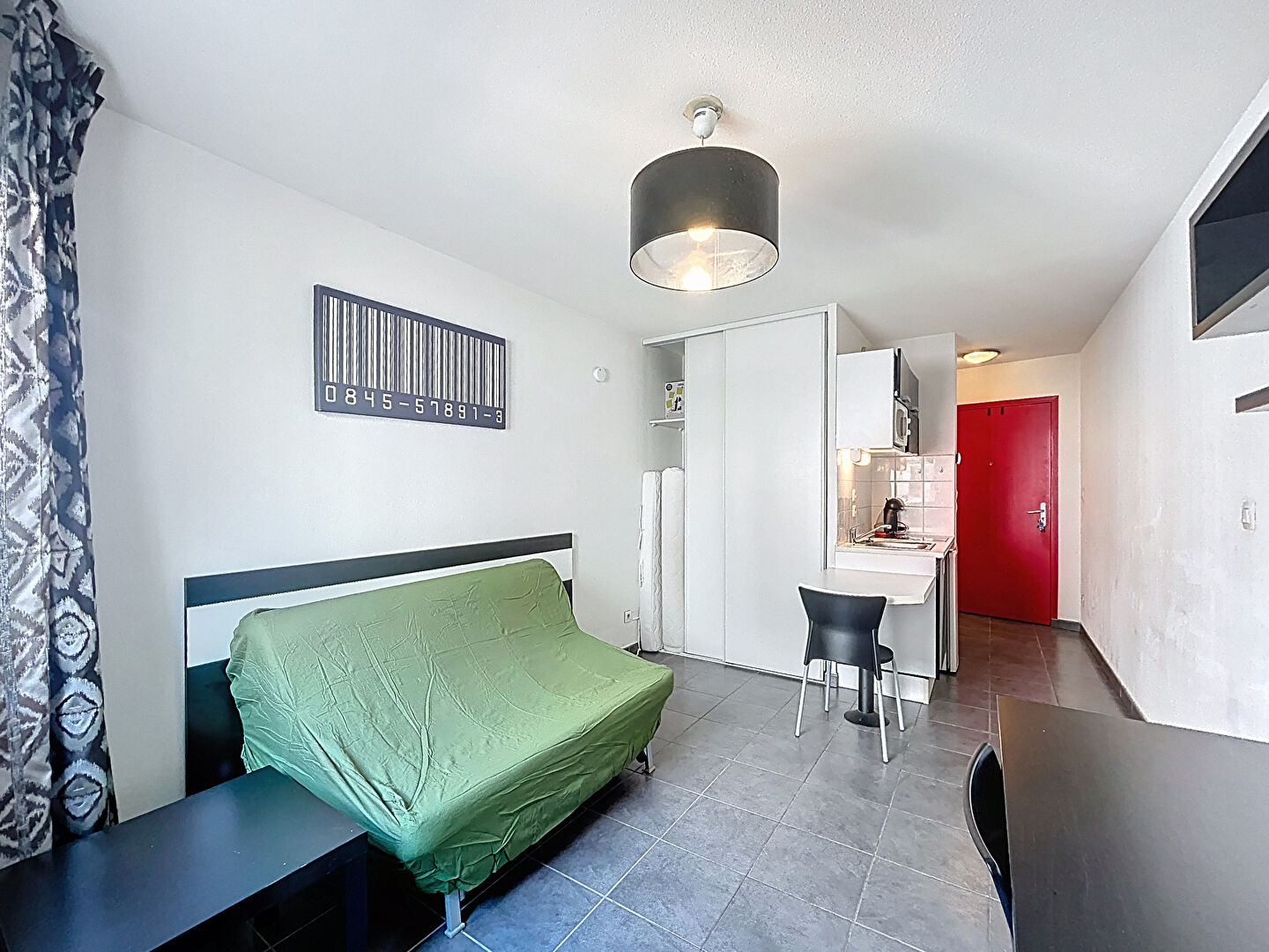 MICHEL ANGE D108 – Studio meublé de 19m²  – LYON 07 ROUTE DE VIENNE