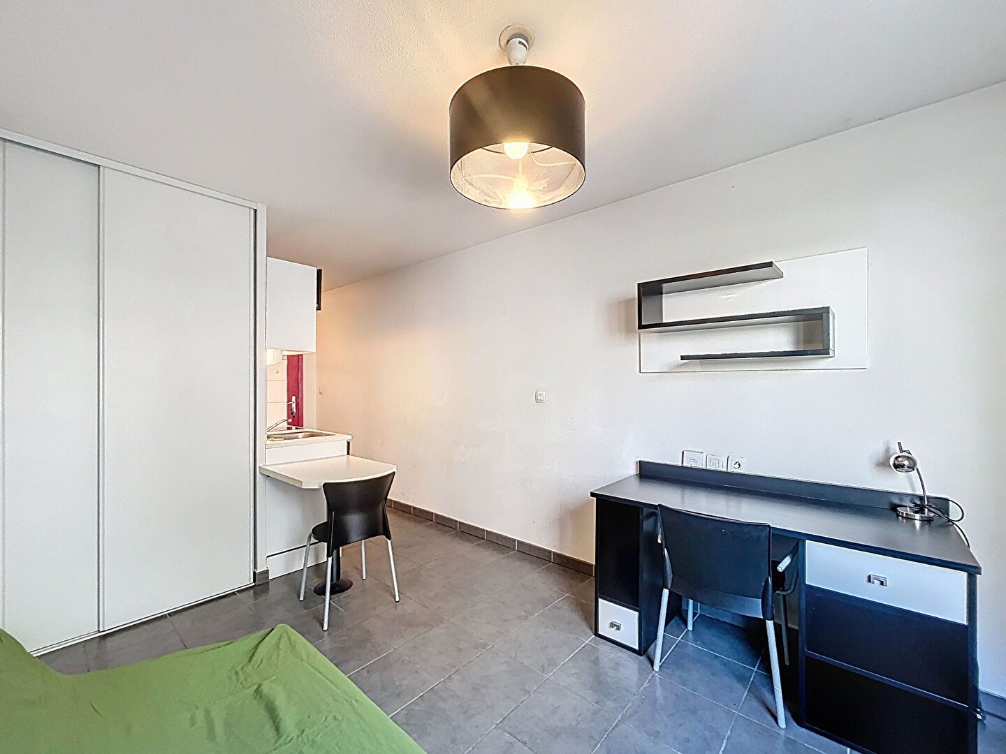 MICHEL ANGE D108 – Studio meublé de 19m²  – LYON 07 ROUTE DE VIENNE