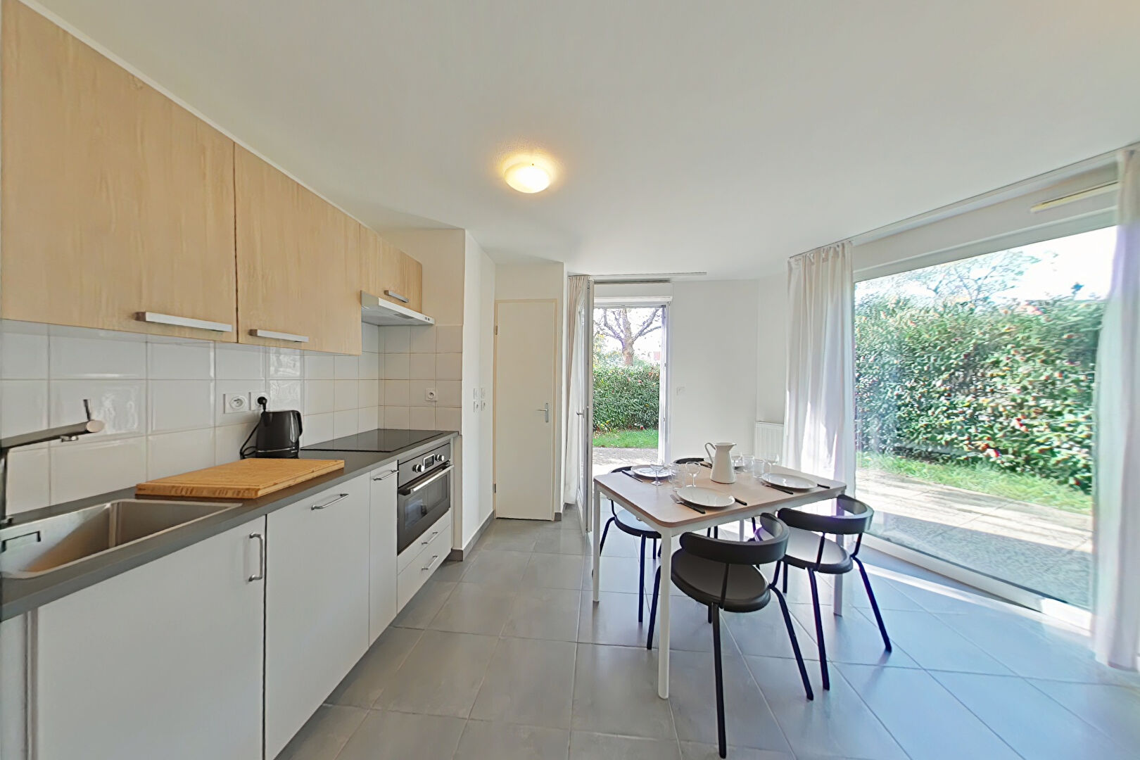 URBAN CITY A04 – Appartement 2 pièces meublé avec jardin  – MEYZIEU