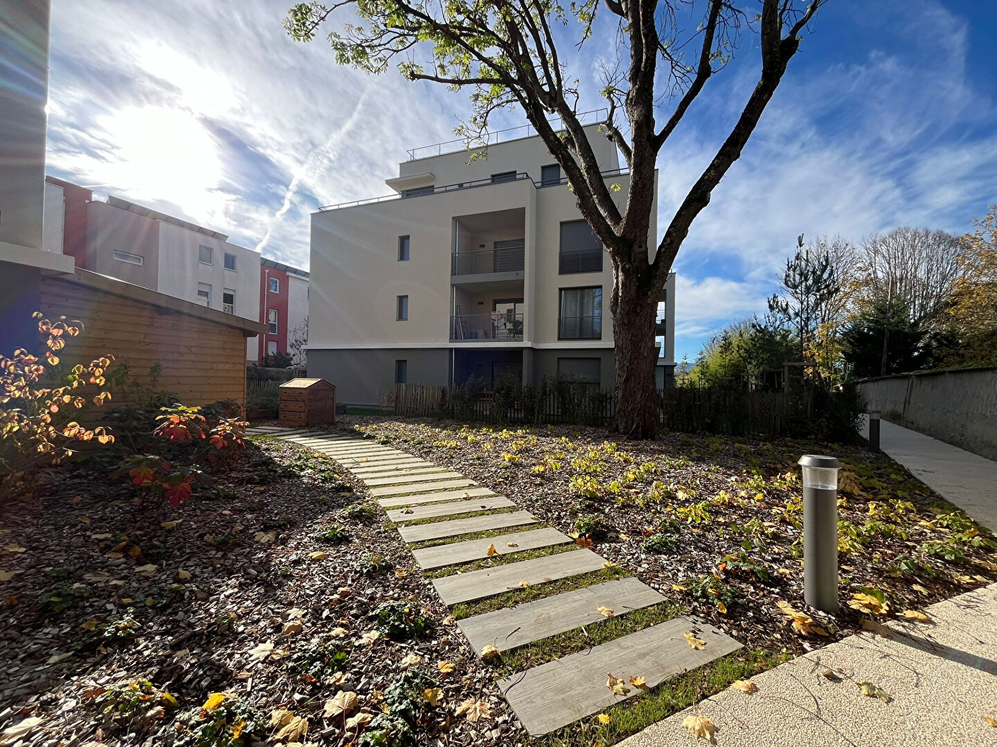 ILEX – Appartement 2 pièces 44m² avec loggia et parking – FRANCHEVILLE
