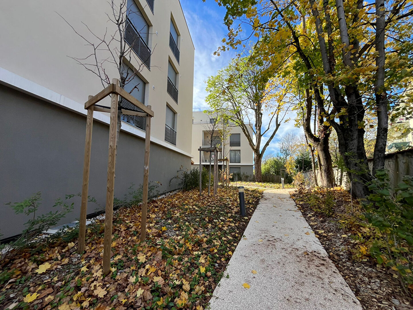 ILEX – Appartement 2 pièces 44m² avec loggia et parking – FRANCHEVILLE