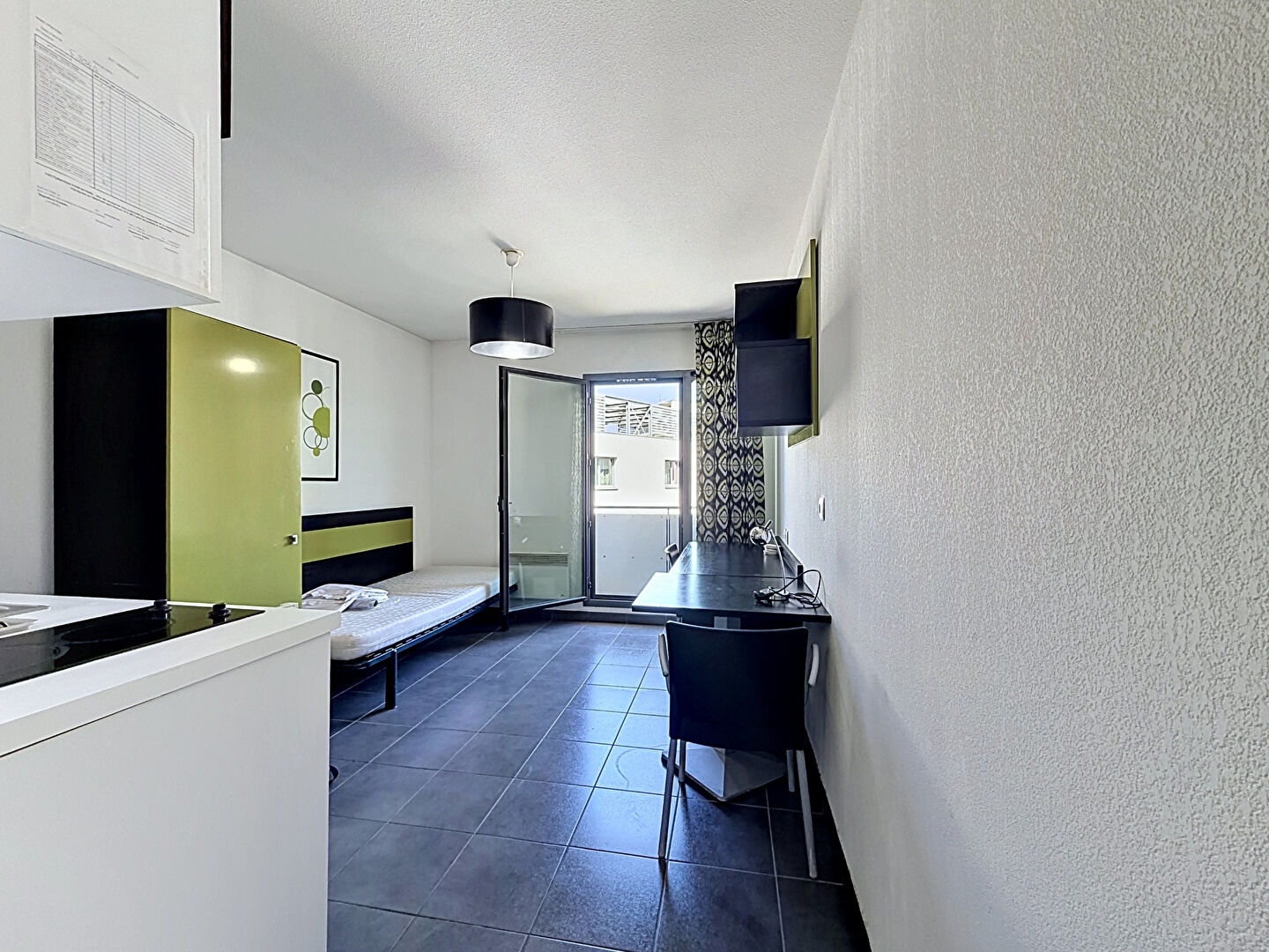 MICHEL ANGE 504-A – Studio meublé de 18m²  – LYON 07 JEAN GAY