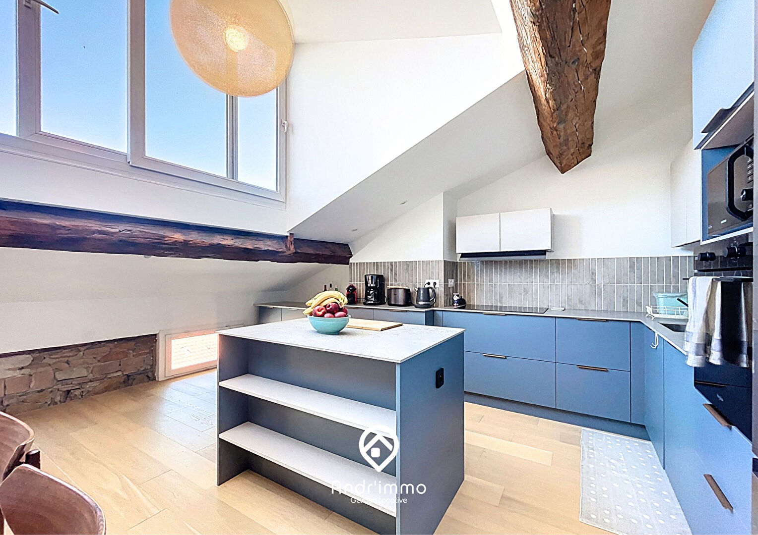 ELEVIA – Duplex meublé de 100m² carrez + 51m² hors carrez – LYON 02 CARNOT