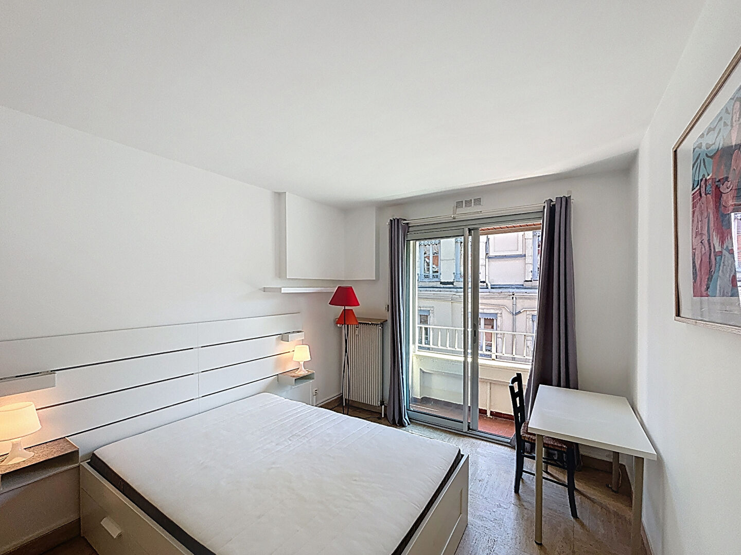 AINAY PLESSIER –  T4 meublé de 69 m² avec balcons – LYON 02 CARNOT