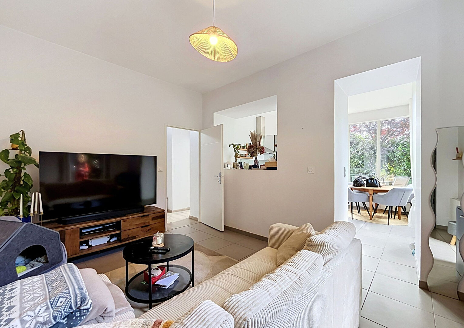 SEQUOIA 09- T3 de 53.00m² avec Terrasse et Garage en sous-sol- OULLINS PIERRE-BENITE