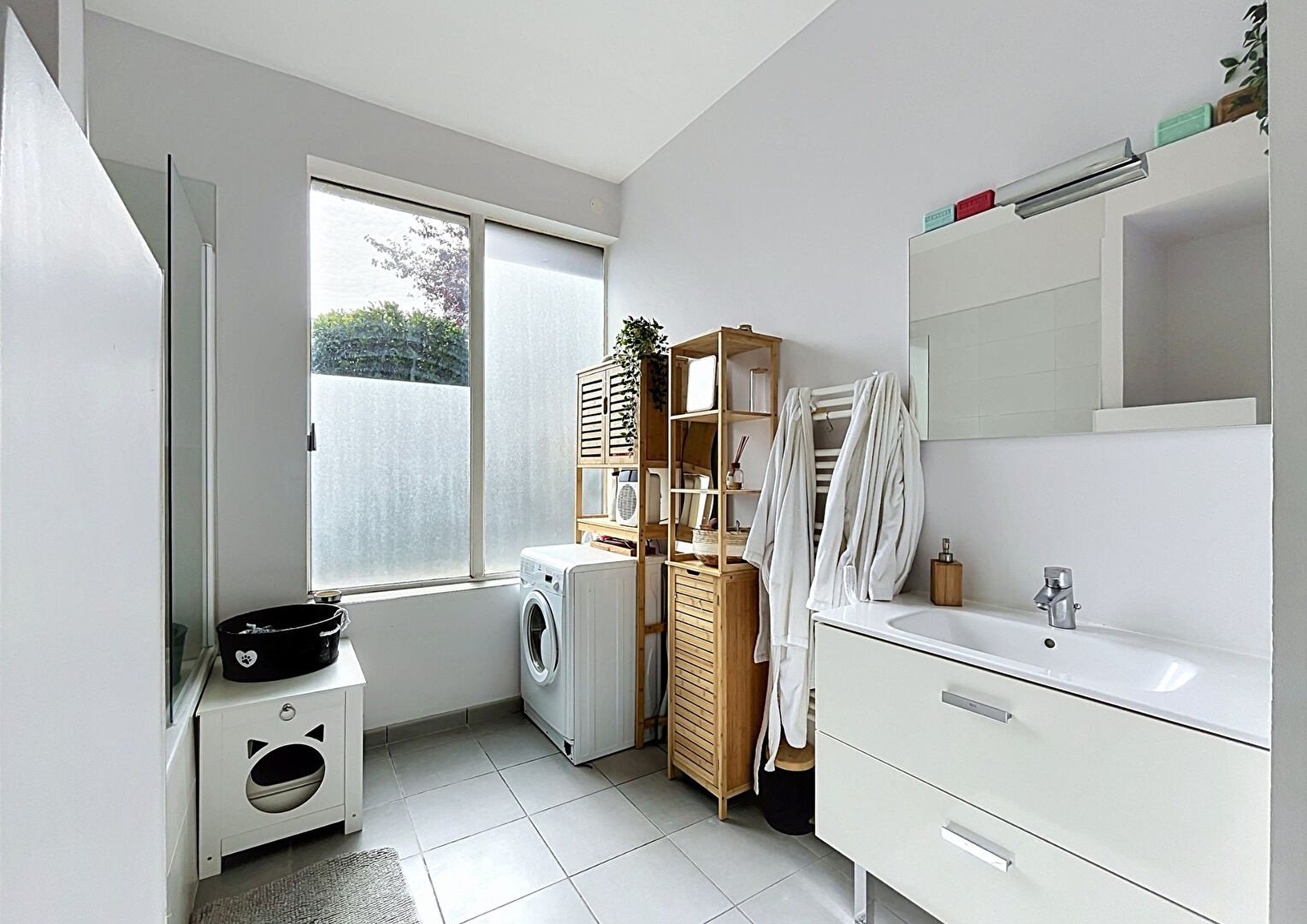 SEQUOIA 09- T3 de 53.00m² avec Terrasse et Garage en sous-sol- OULLINS PIERRE-BENITE