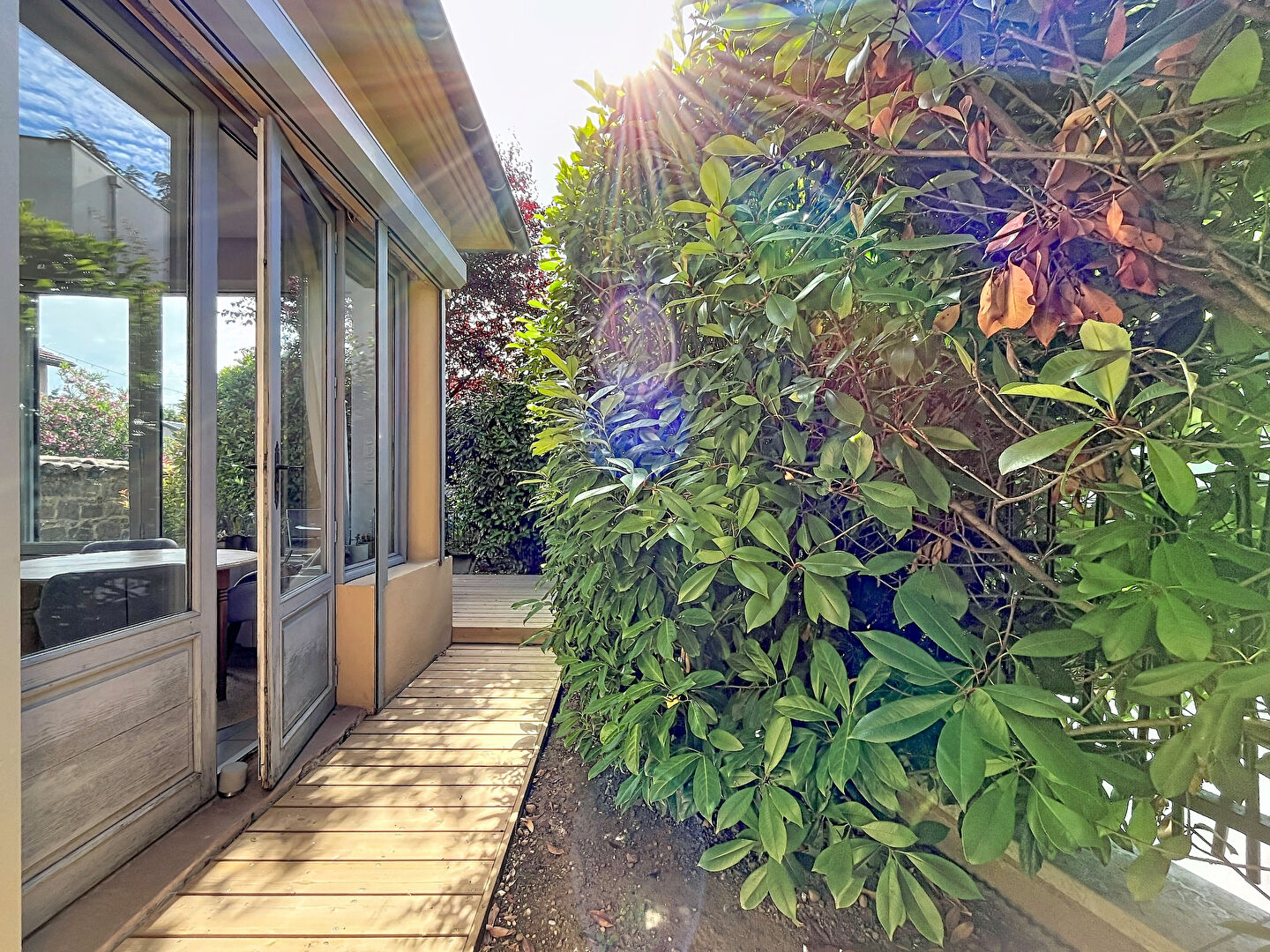 SEQUOIA 09- T3 de 53.00m² avec Terrasse et Garage en sous-sol- OULLINS PIERRE-BENITE