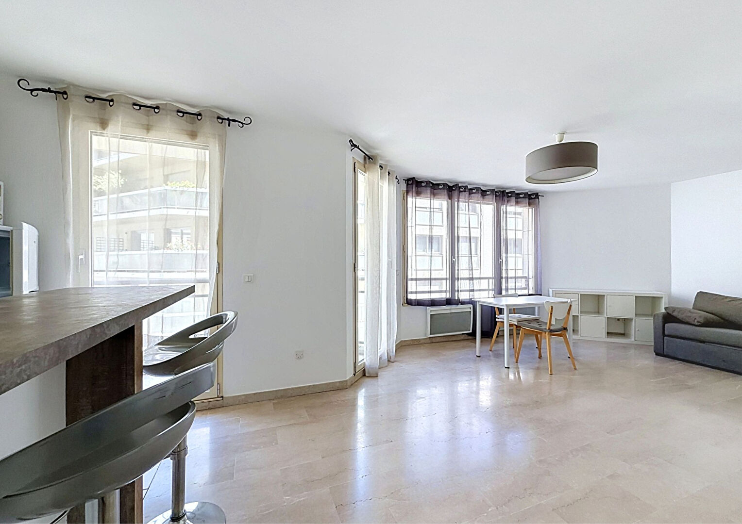 LE CARRÉ HAUSSMANN – Studio 37.38m² meublé avec balcon et Cave – LYON 03