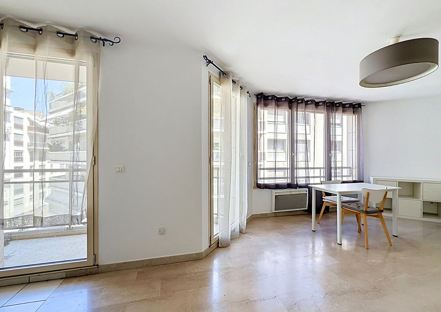 LE CARRÉ HAUSSMANN – Studio 37.38m² meublé avec balcon et Cave – LYON 03