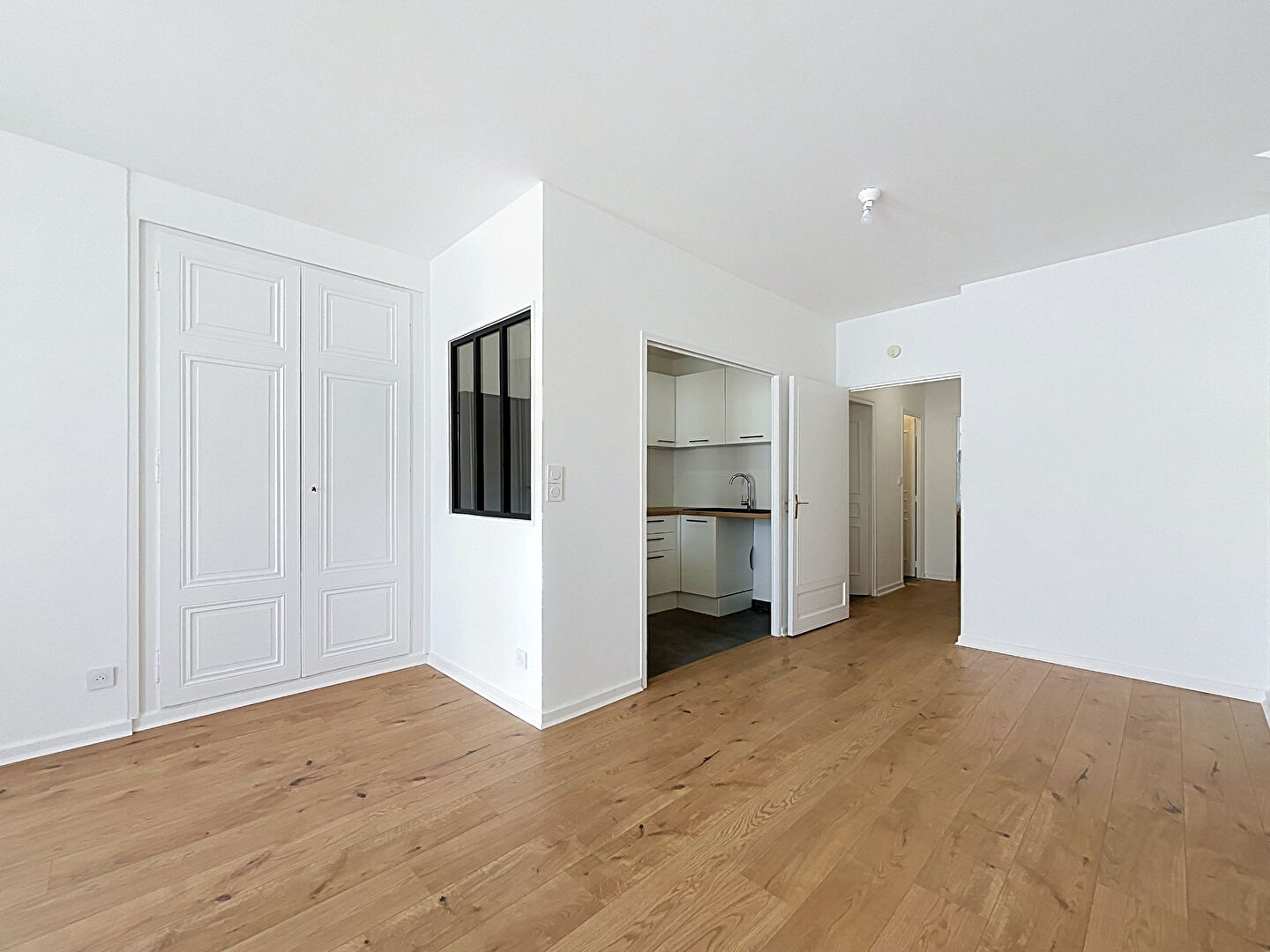 ADELAIDE D5 – T2 entièrement rénové 48,16 m² -LYON 2 -Quartier Ainay / Bellecour