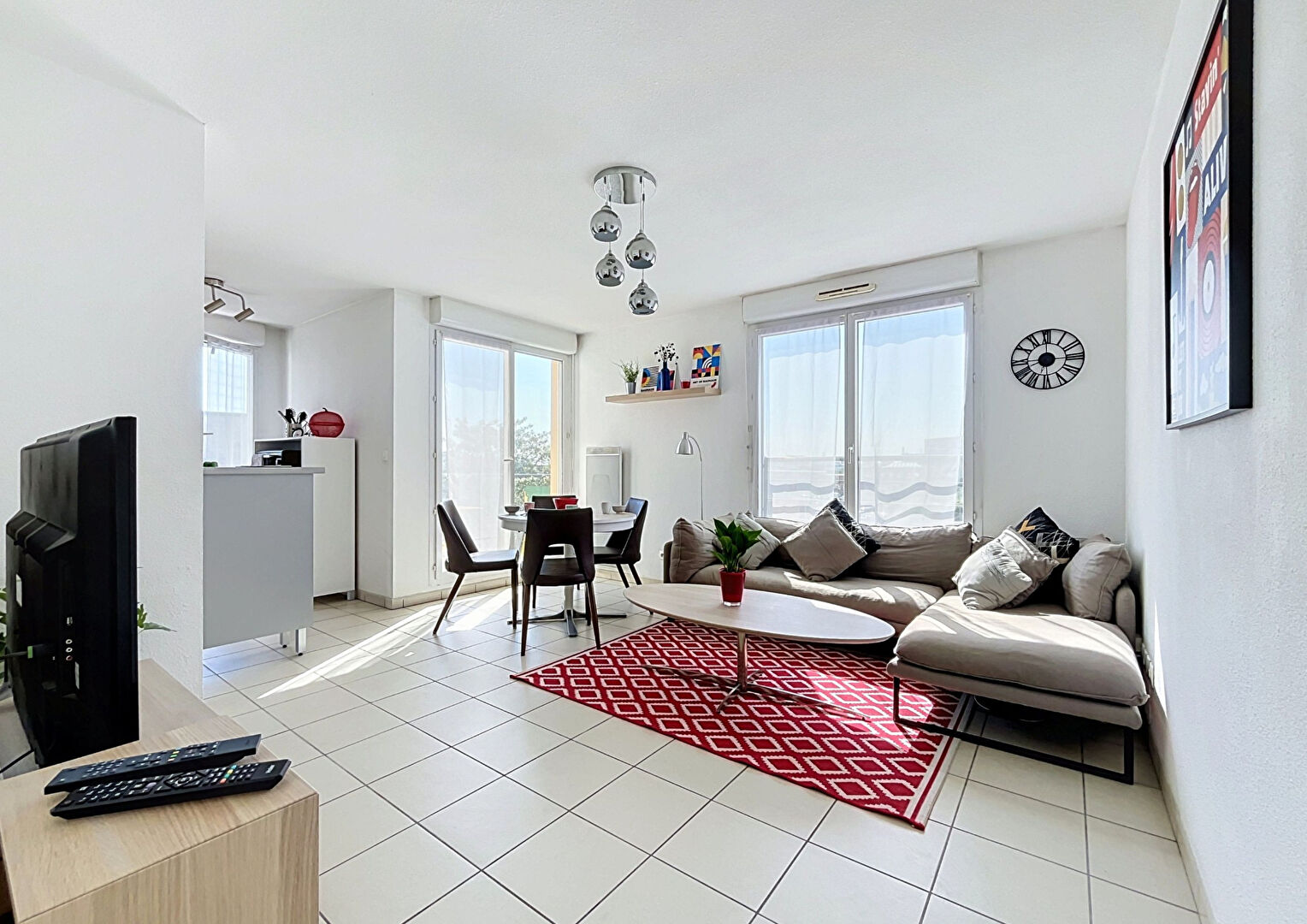 ALLEES VENISSIANES – T3 meublé de 57.98m² avec stationnement en sous-sol et terrasse – VENISSIEUX