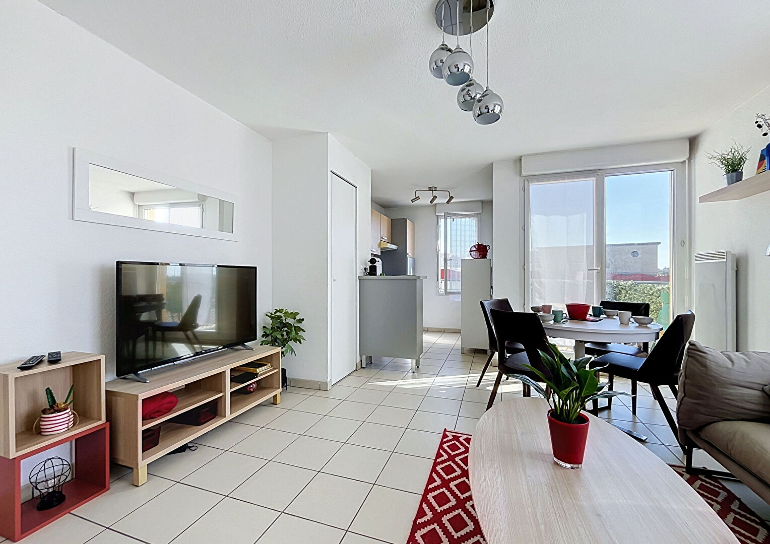 ALLEES VENISSIANES – T3 meublé de 57.98m² avec stationnement en sous-sol et terrasse – VENISSIEUX