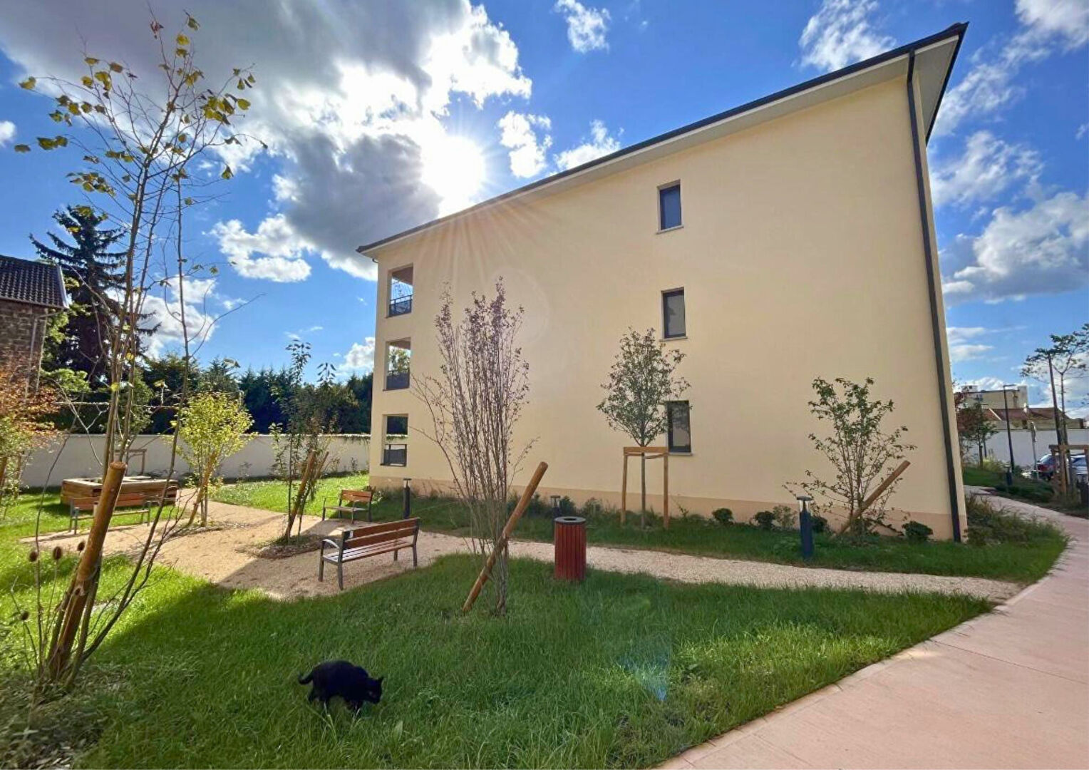 CARRE FLORE B204 – Appartement 3 pièces de 60.16 m² avec loggia et stationnement – BOURGOIN JALLIEU