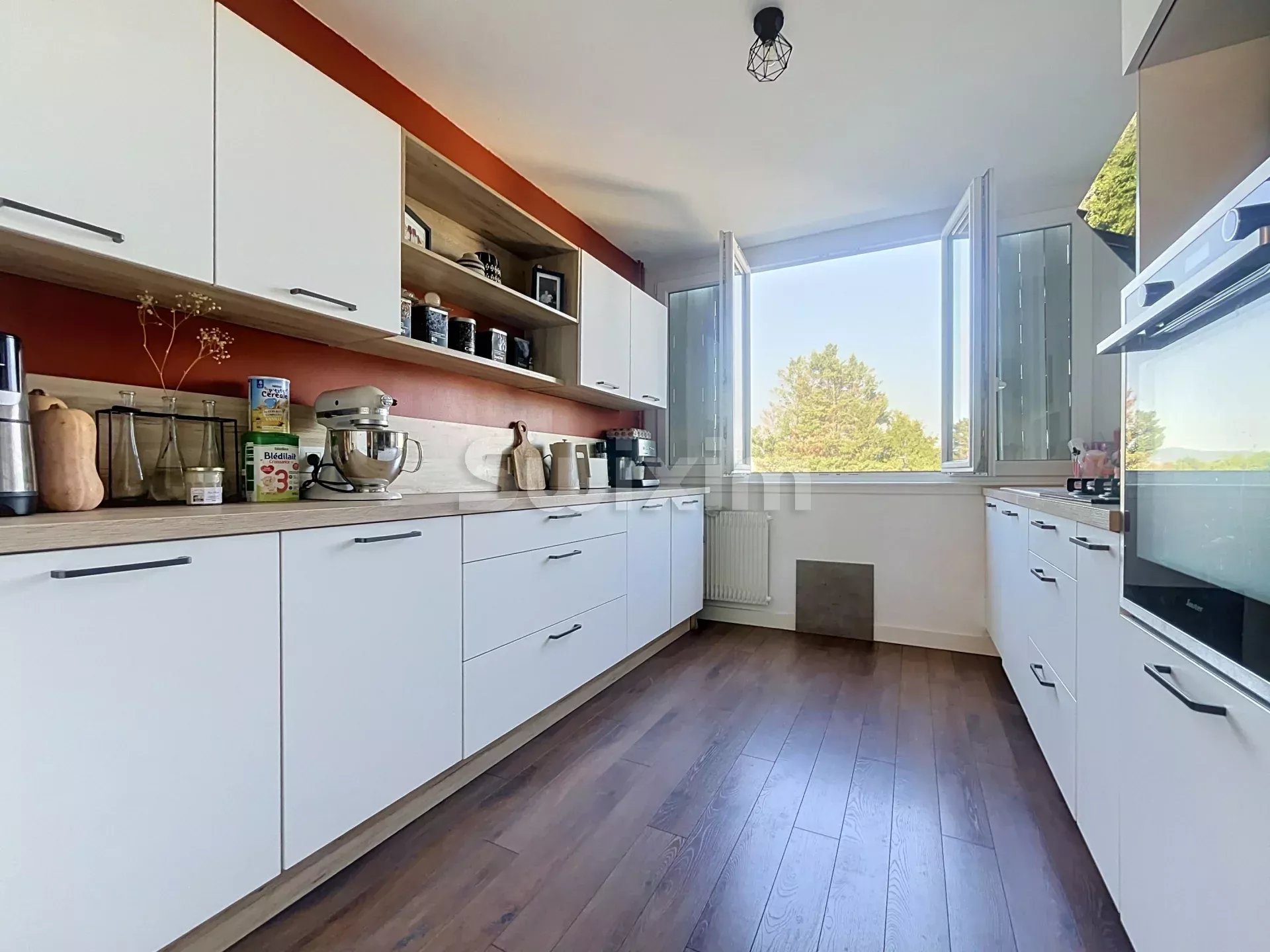 Appartement 4 pièces 77 m² · à Belleville-en-Beaujolais · 76,9 m² · 180 000 €