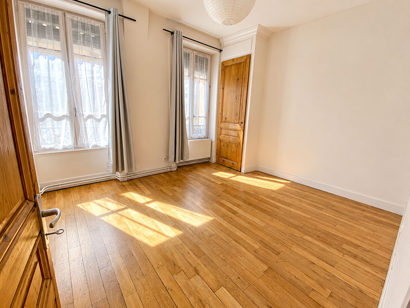 GABILLOT-05 –  Appartement 3 pièces 65m² – LYON 03 SAINTE-ANNE